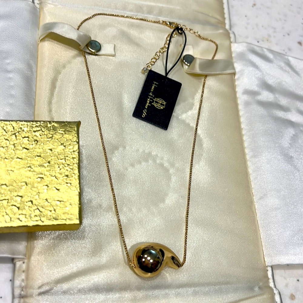 House of Harlow Necklace